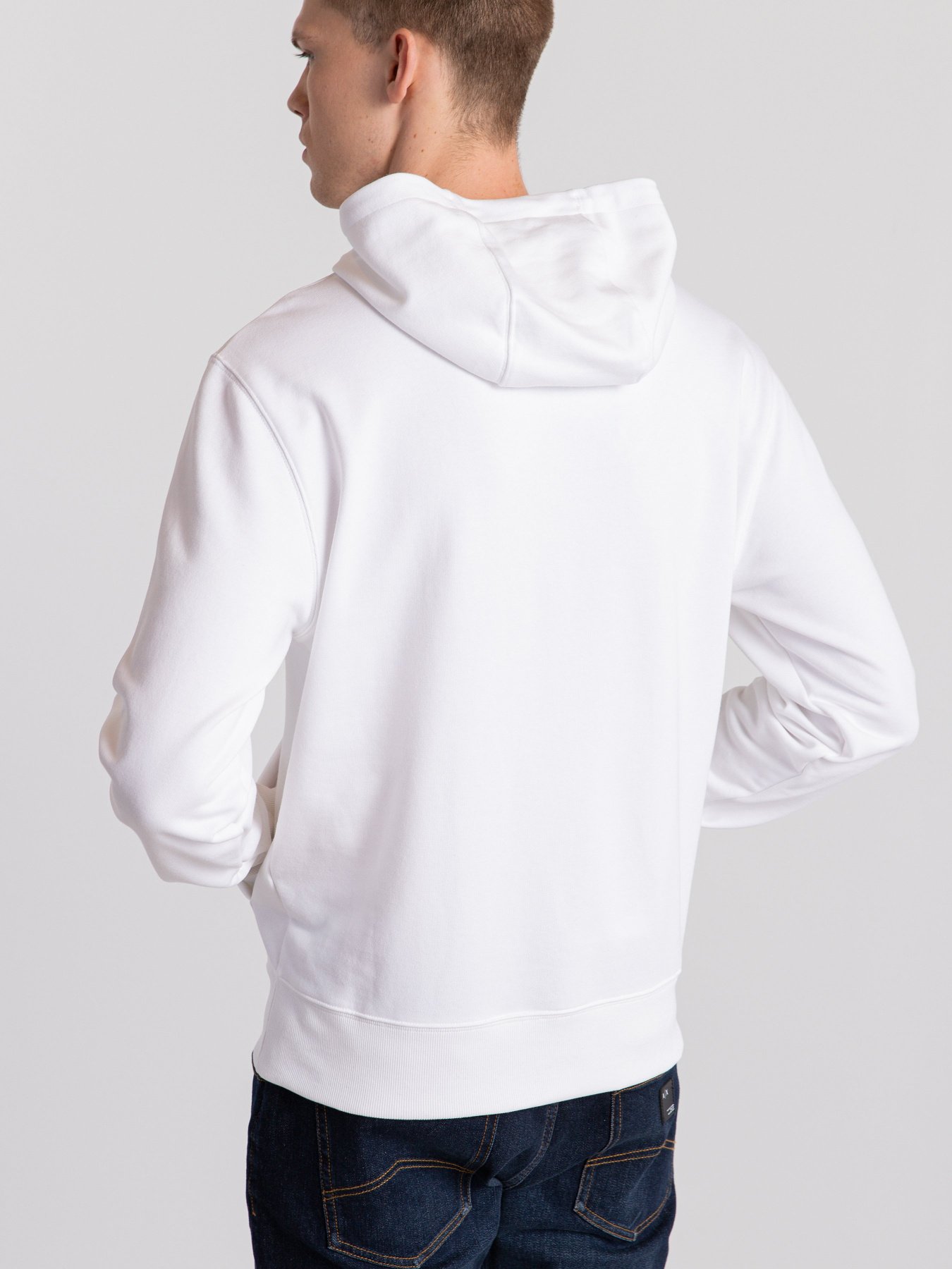 Худі New Balance Essentials Embriodered модель MT11550WT Фото