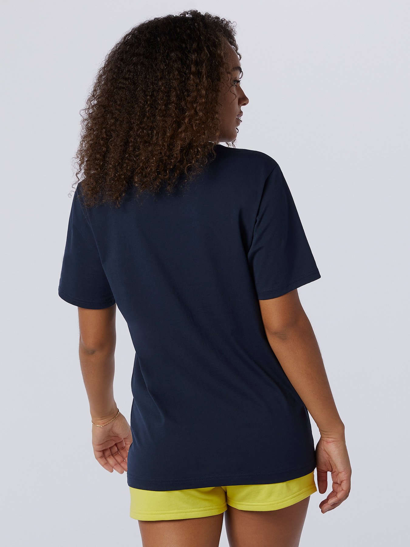 Футболки и поло New Balance Essentials Embriodered модель MT11592ECL Фото