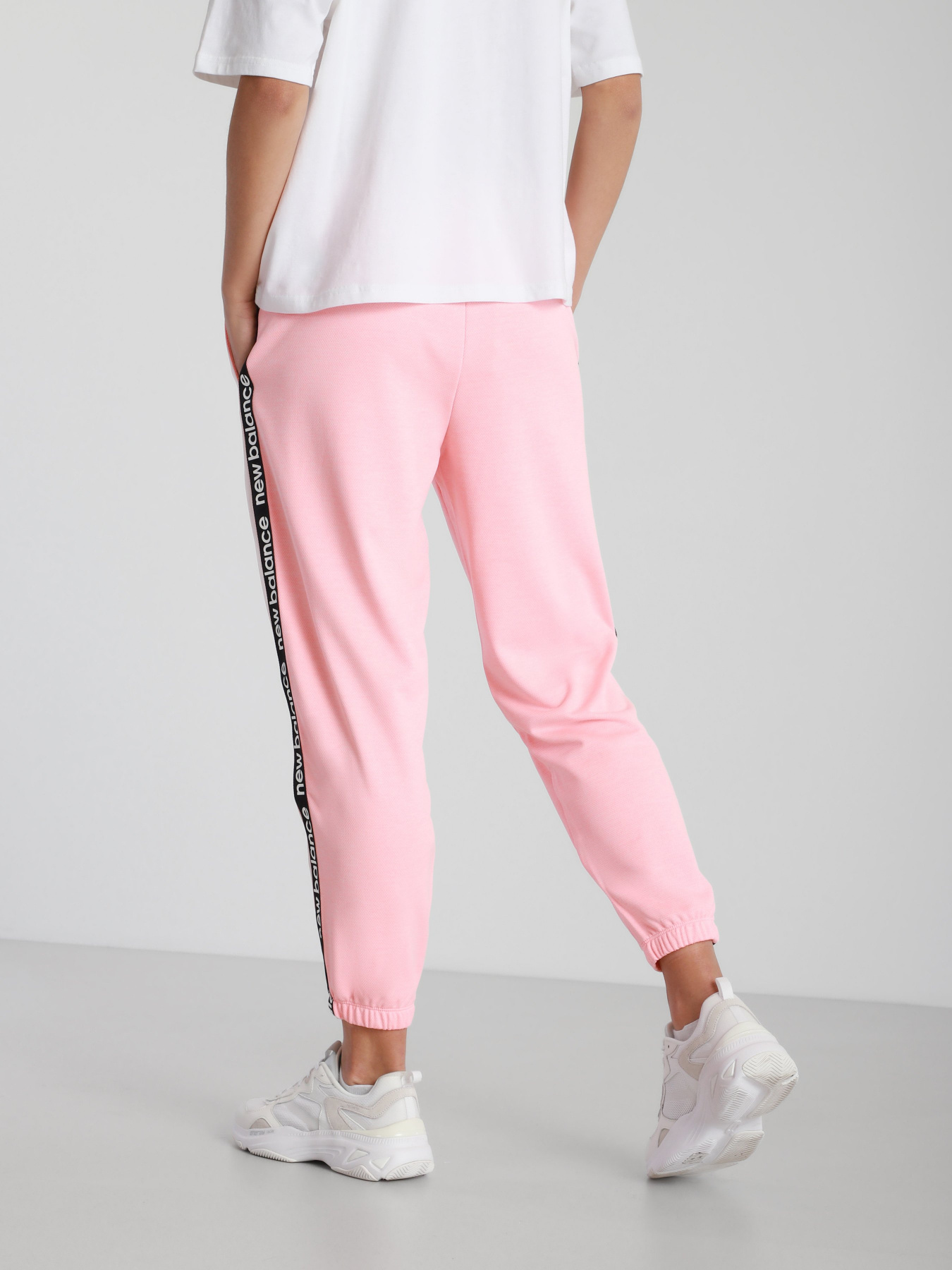 Штаны спортивные New Balance Relentless модель WP11185PPR Фото