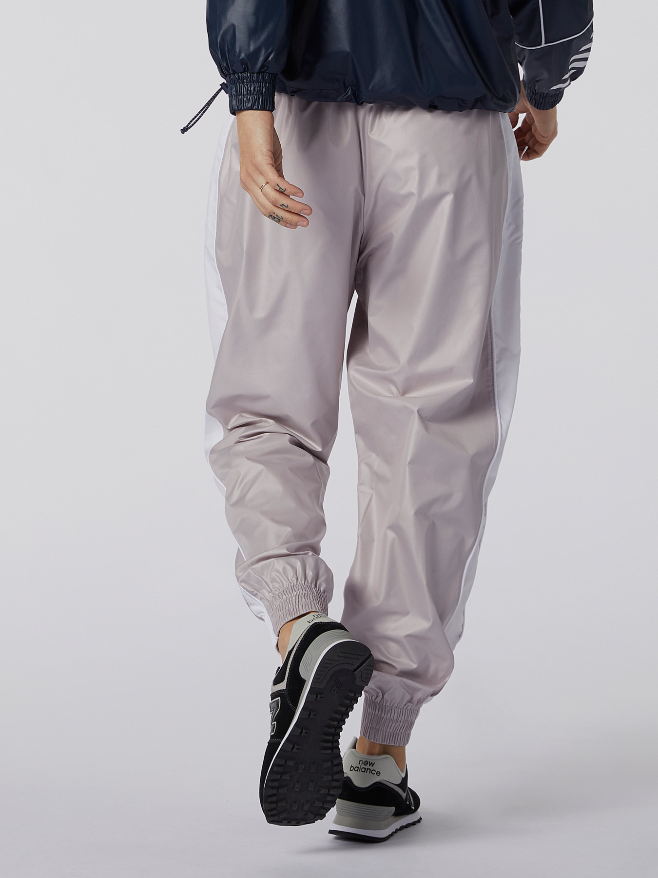 Штаны спортивные New Balance Athletics модель WP11505LWD Фото