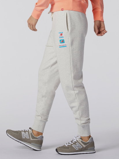 Штани спортивні New Balance Essentials Field Day модель WP11507SAH — фото 3 - INTERTOP