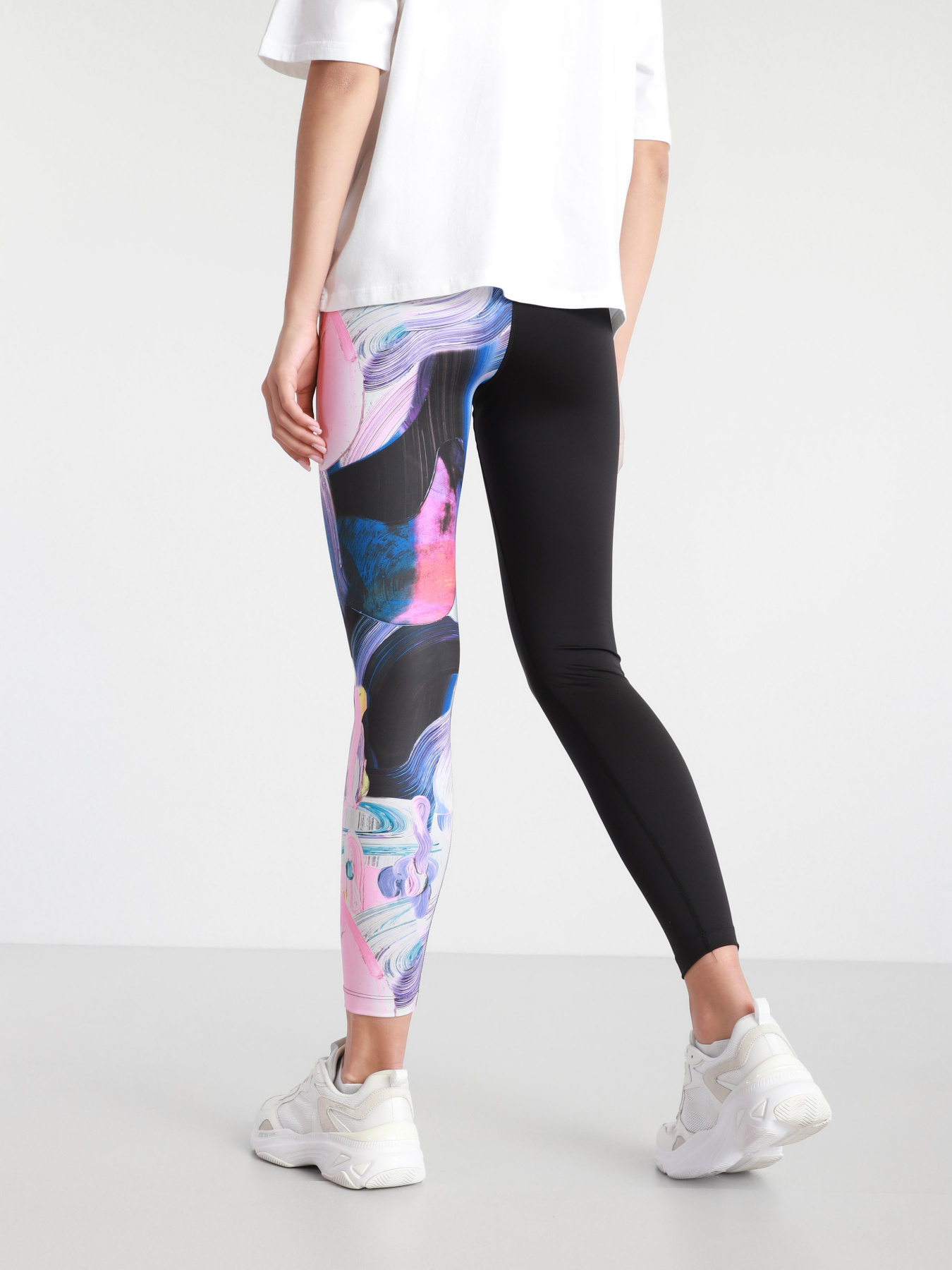 Леггинсы New Balance Athletics Erin Loree модель WP11511WHP Фото