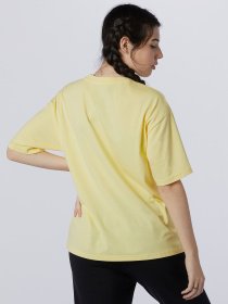 Футболки и поло New Balance Essentials Stacked Logo модель WT03519LHZ Фото