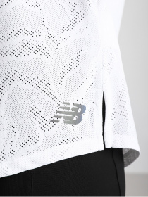 Футболка спортивная New Balance Q Speed модель WT11278WT Футболка спортивная New Balance Q Speed модель WT11278WT Фото