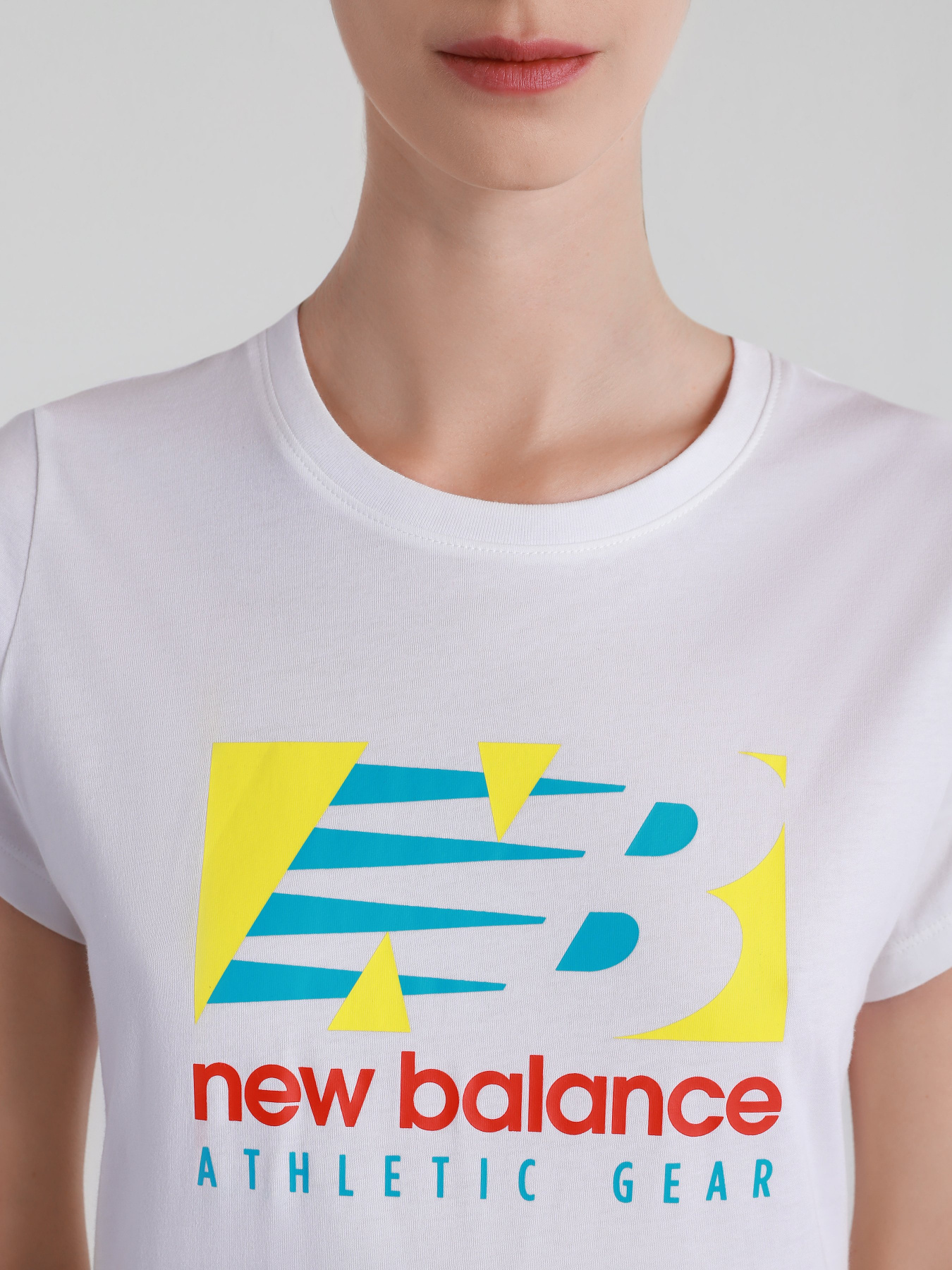 Футболки и поло New Balance Essentials Field Day модель WT11507WT Фото