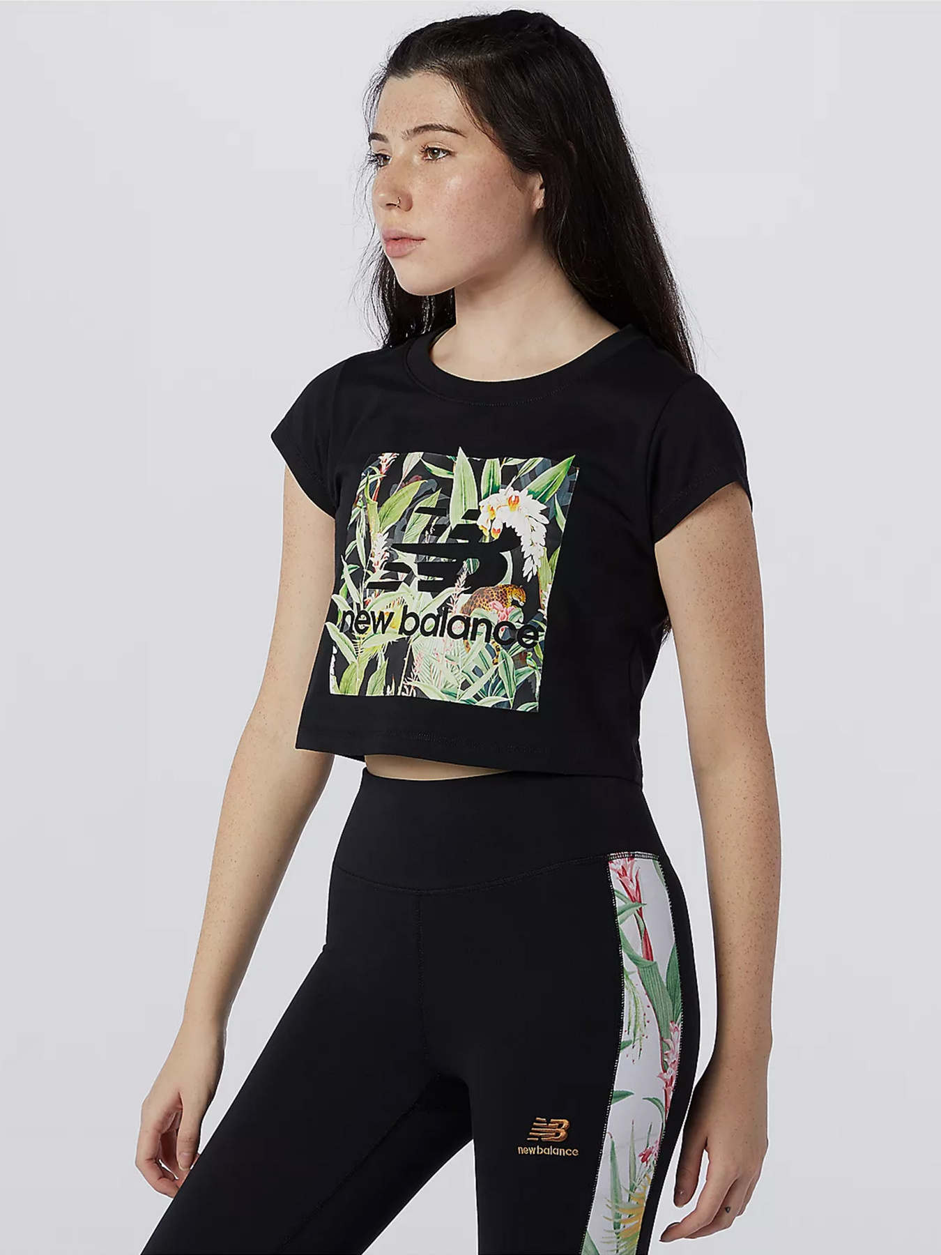 Футболки и поло New Balance Essentials Botanical модель WT11511BK Фото