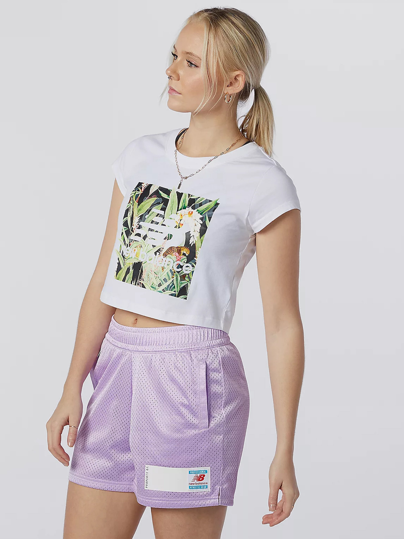 Футболка New Balance Essentials Botanical модель WT11511WT Футболка New Balance Essentials Botanical модель WT11511WT Фото