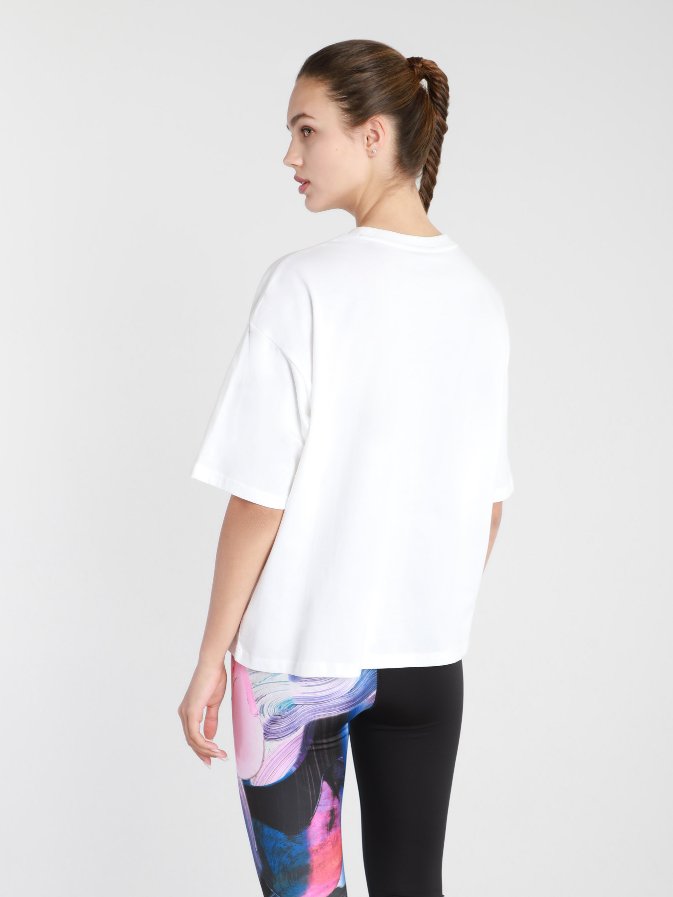 Футболка спортивная New Balance NB Athletics Erin Loree Graphic модель WT11514WT Фото