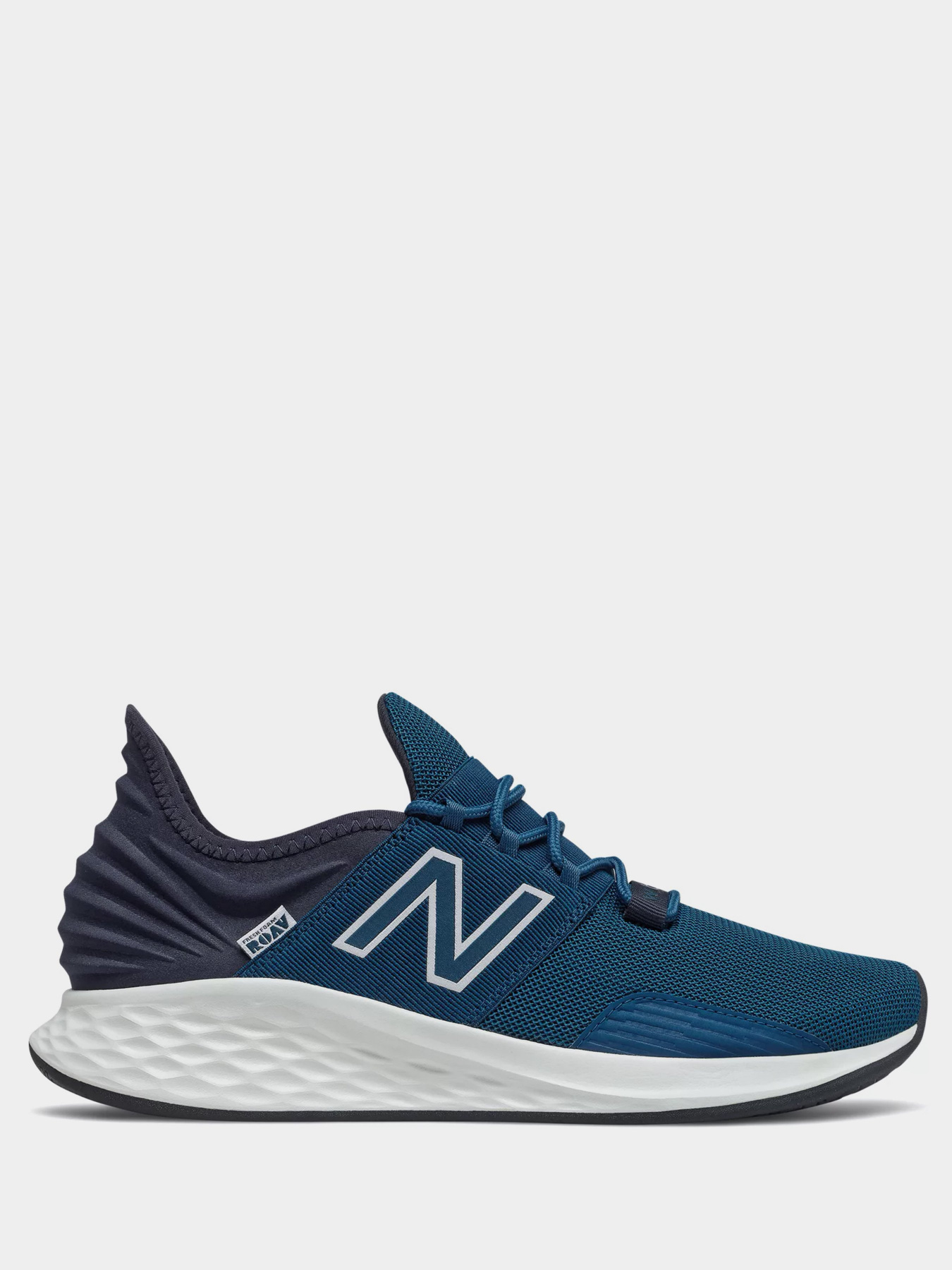 Кросівки для бігу New Balance Fresh Foam Roav модель MROAVCR Фото