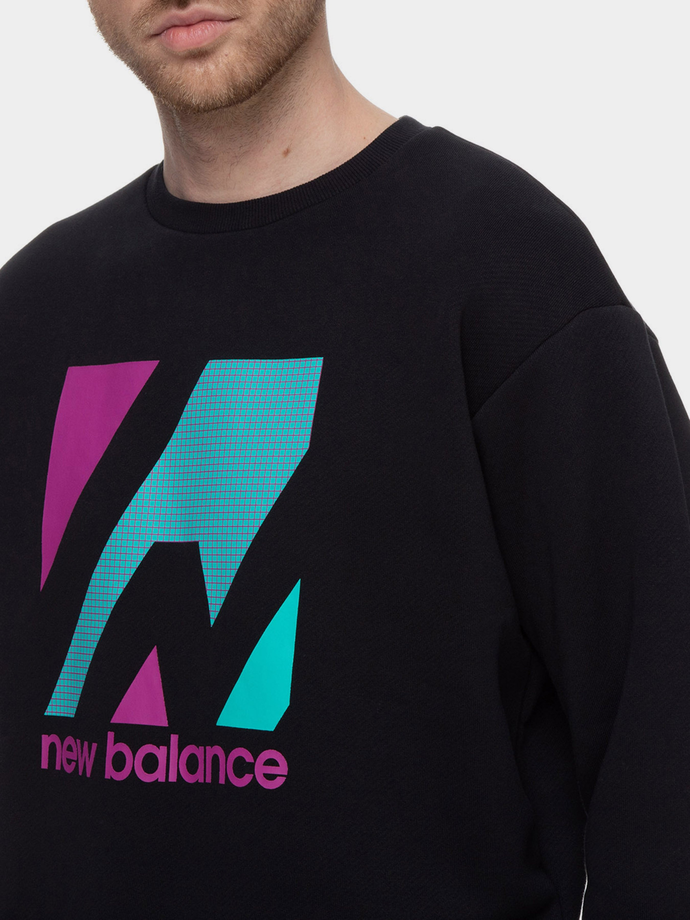 Світшот New Balance Essentials Terrain модель MT03537BK Фото