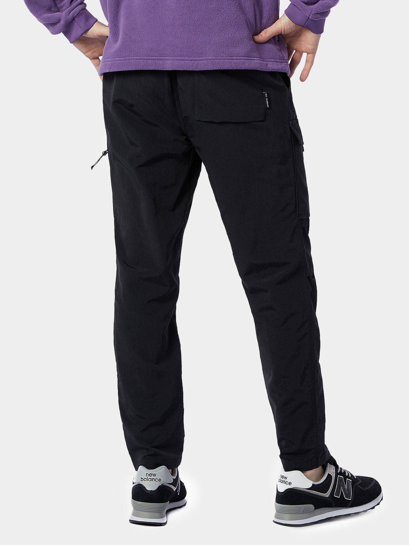 Штаны спортивные New Balance All Terrain Cargo модель MP11580BK Фото