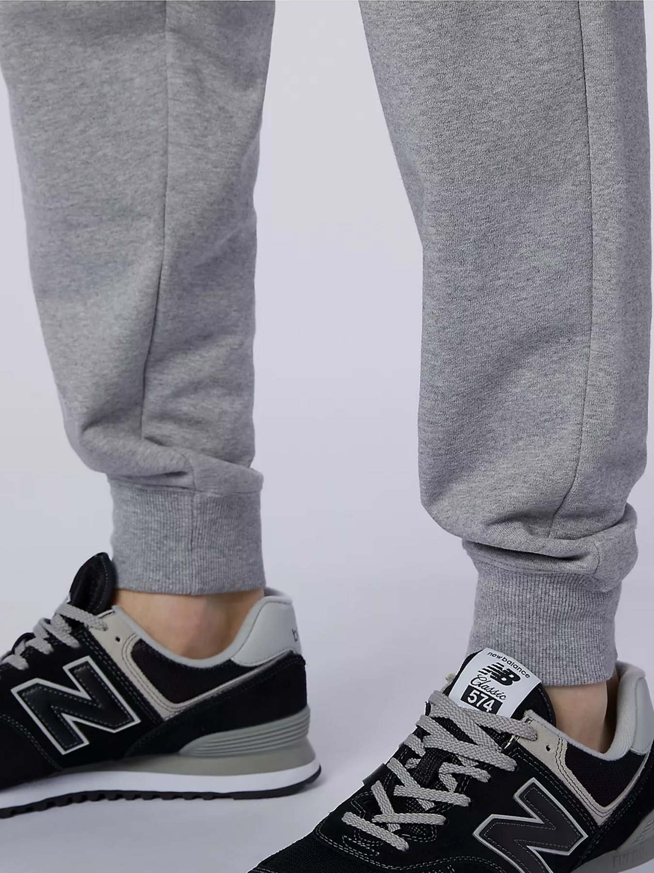 Штаны спортивные New Balance Essentials Embroidered модель MP11590AG Фото