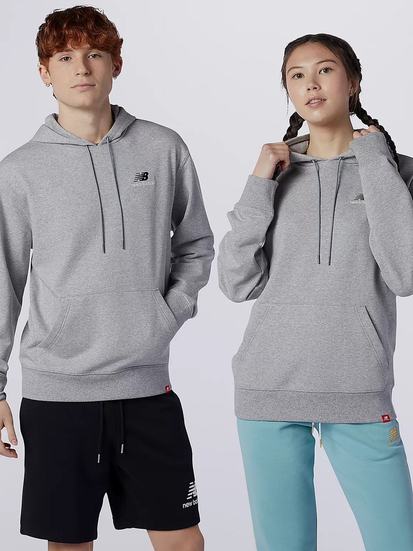 Худи New Balance Essentials Embroidered модель MT11550AG Худи New Balance Essentials Embroidered модель MT11550AG Фото