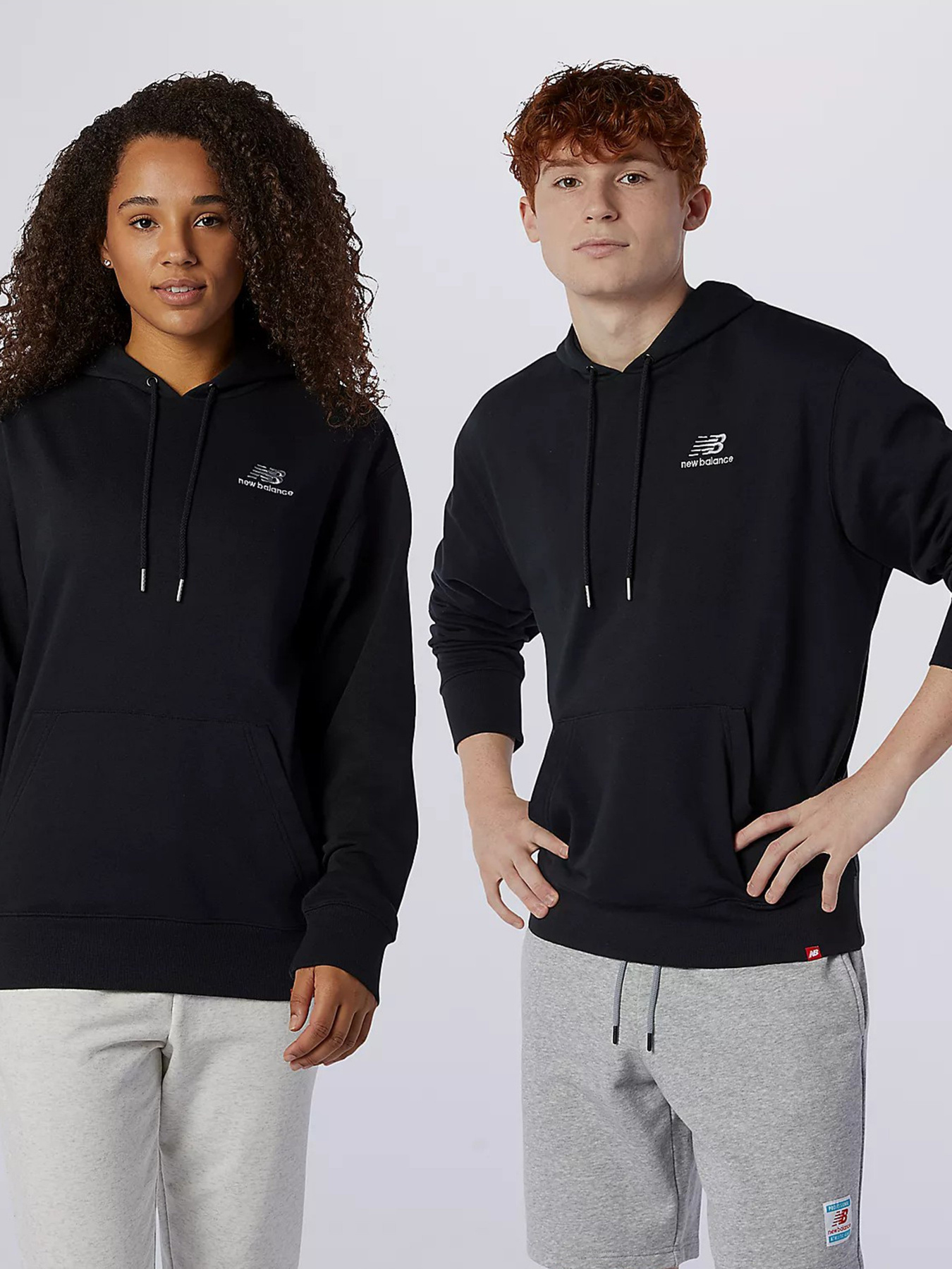 Худи New Balance Essentials Embroidered модель MT11550BK Фото