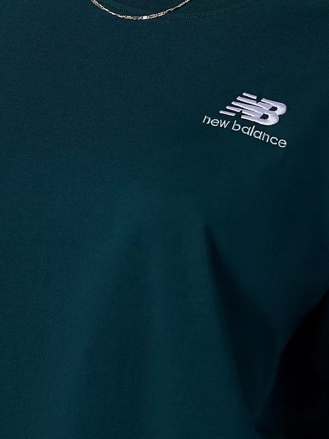 Футболки и поло New Balance Essentials Embriodered модель MT11592TKK Фото