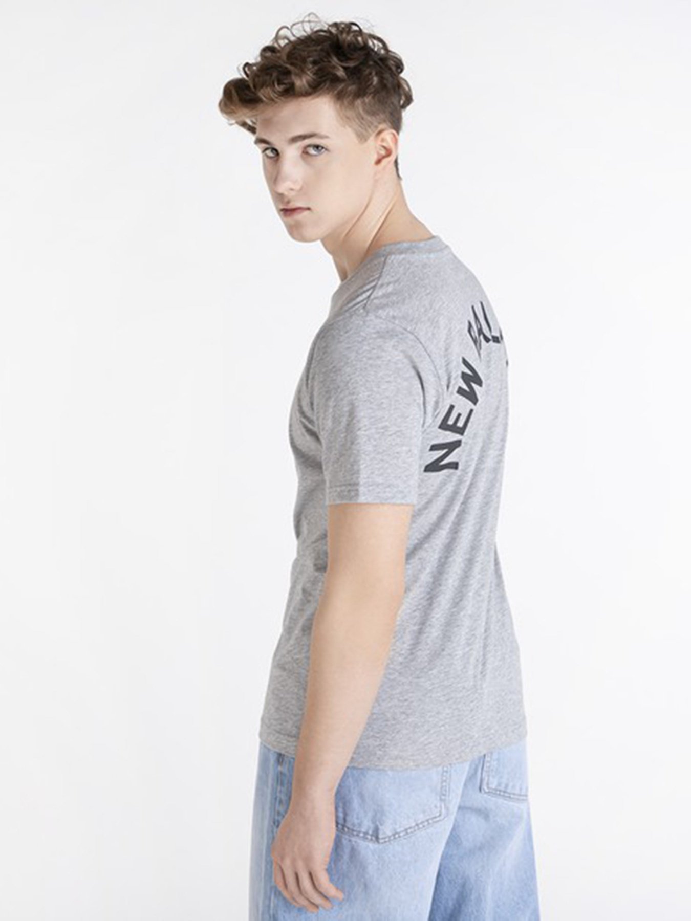 Футболка New Balance Classic Arch модель MT11985AG Фото