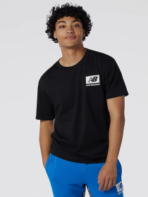 Футболки і поло New Balance Essentials Winterized модель MT13518BK Фото