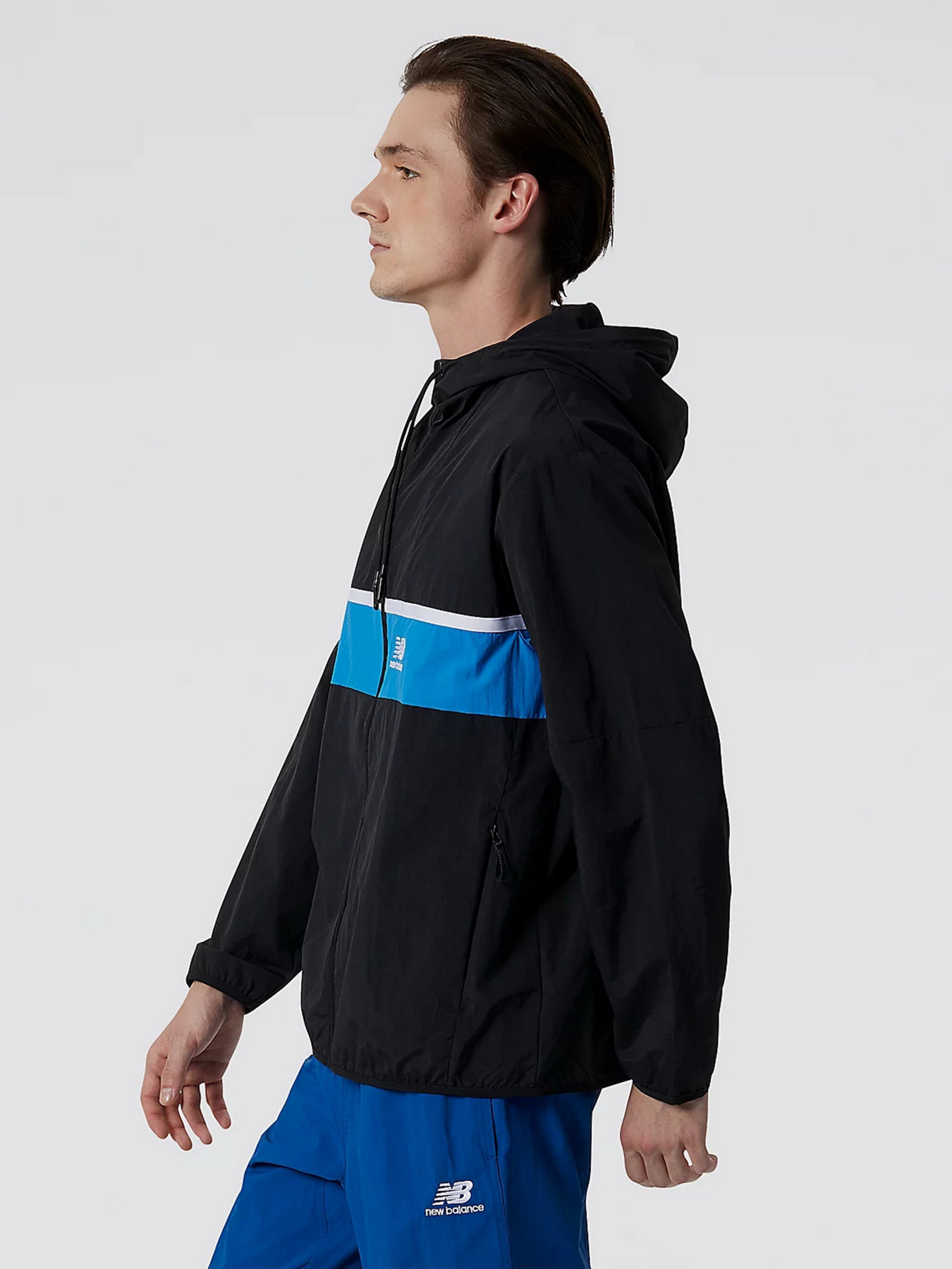 Вітровка New Balance Athletics модель MJ21500BK Фото