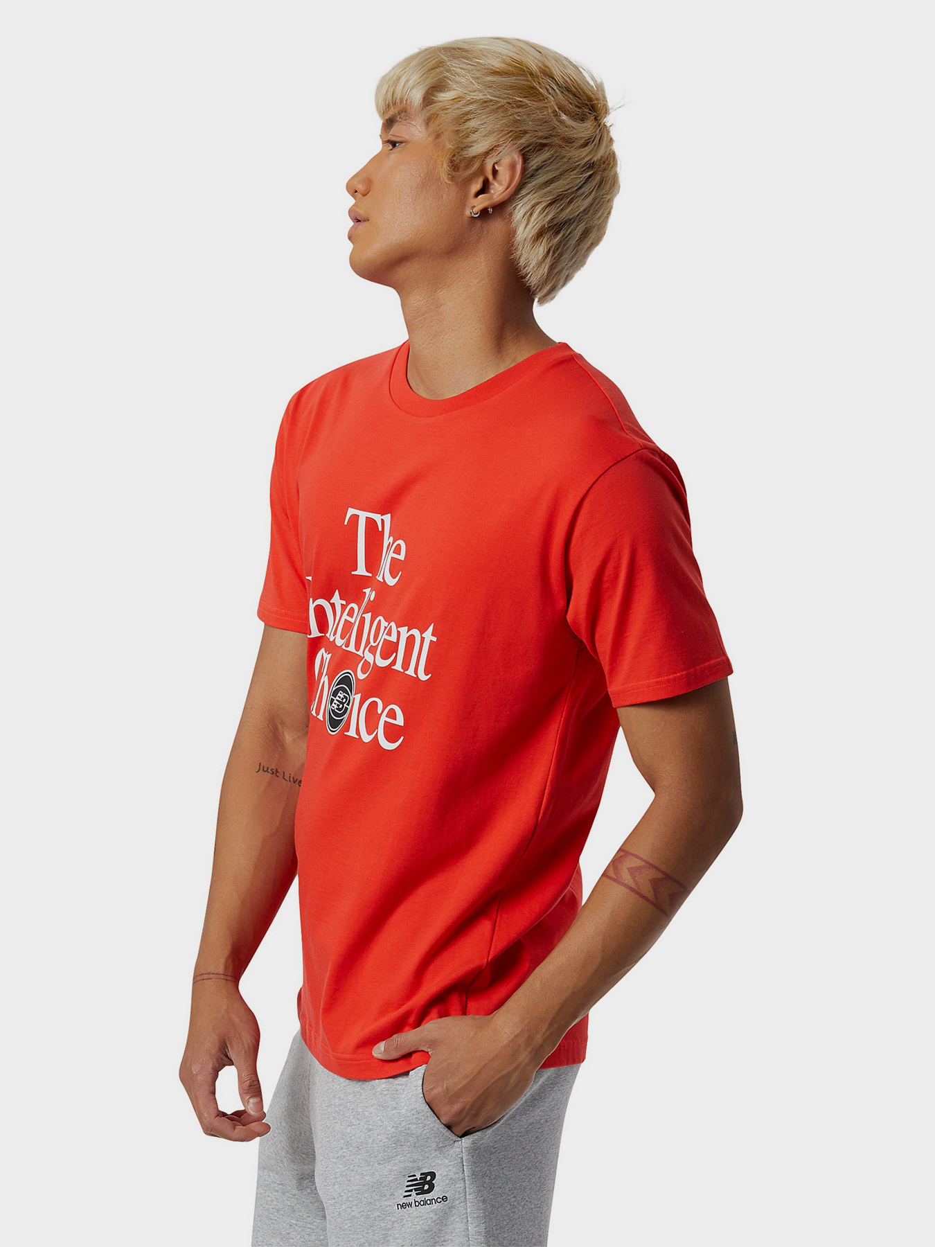 Футболка New Balance Hoops Essential модель MT13586ENR Фото