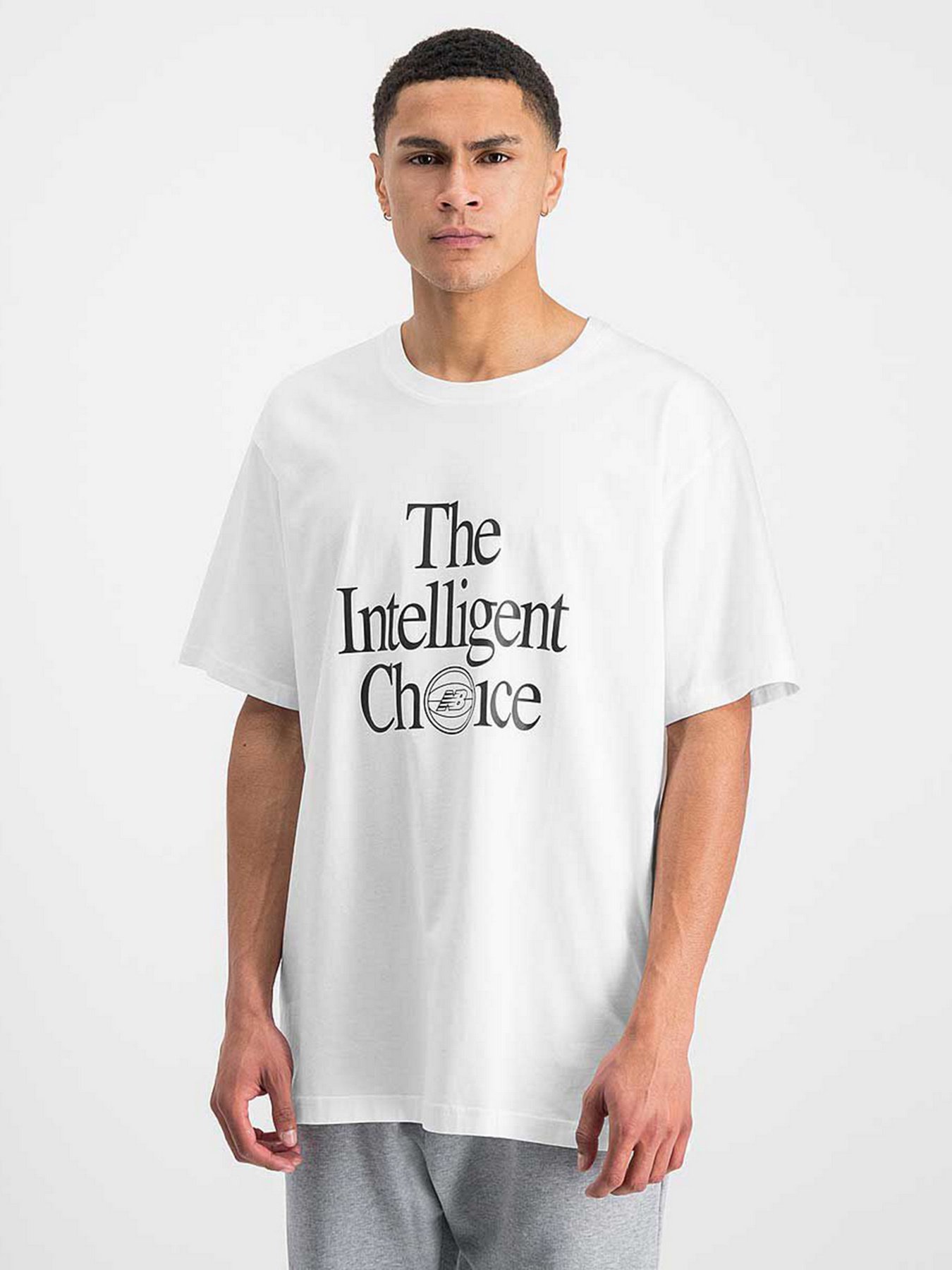 Футболка New Balance Hoops Essential модель MT13586WT Фото