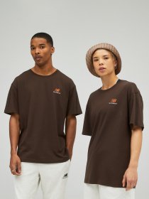 Футболка спортивная New Balance Classic Logo модель UT21503RHE Фото