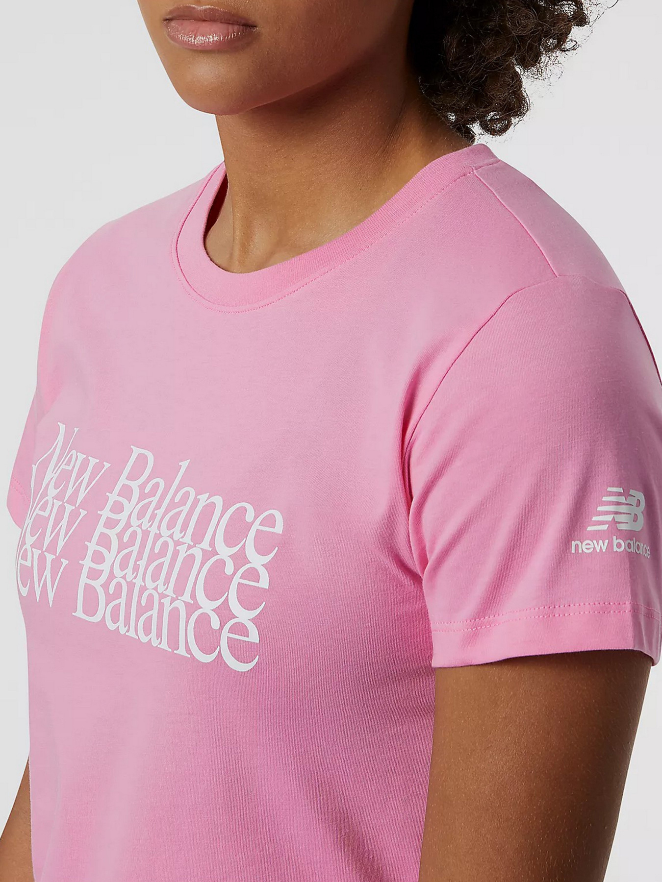 Футболка New Balance Essentials Celebrate модель WT21507VPK Футболка New Balance Essentials Celebrate модель WT21507VPK Фото