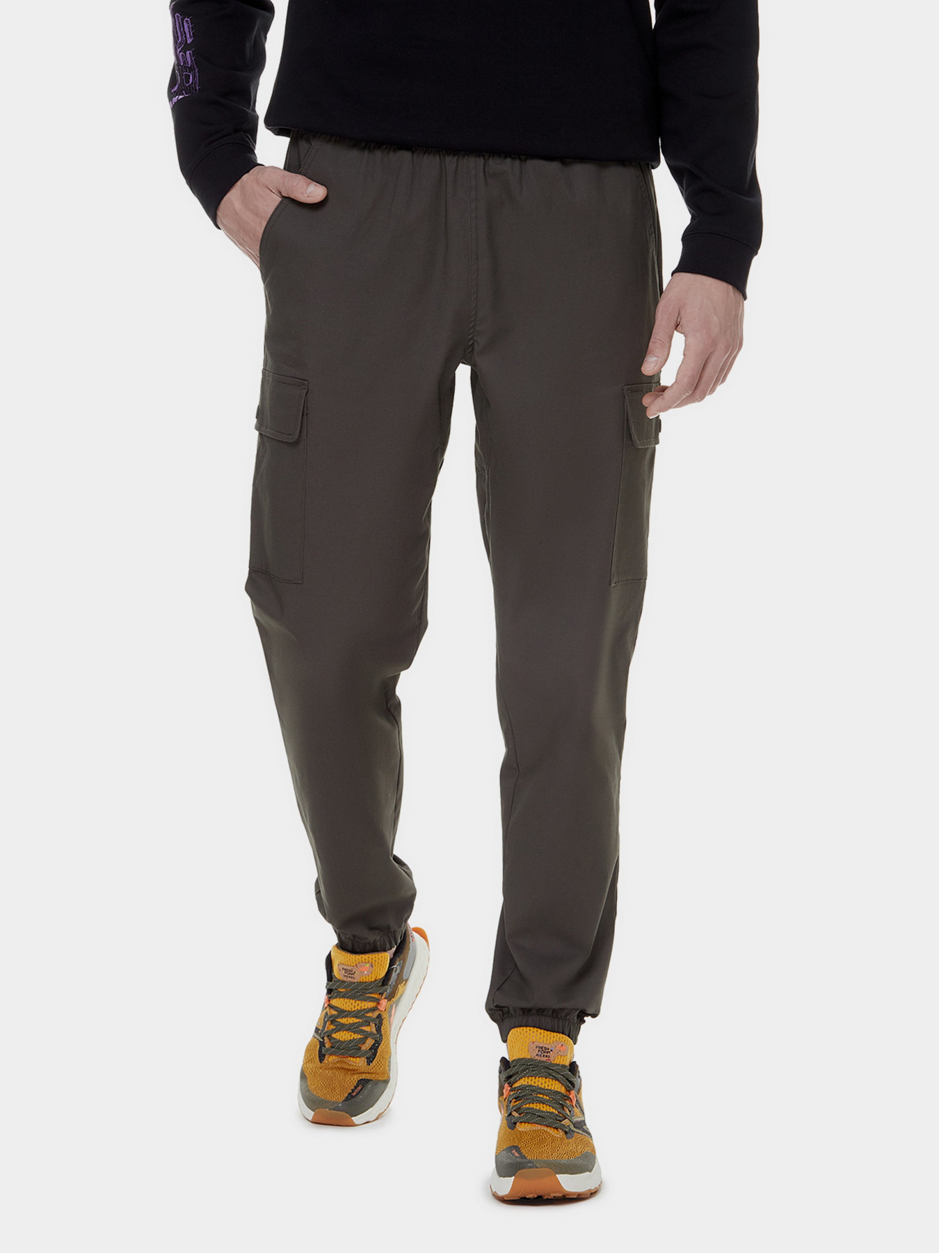 Штаны спортивные New Balance Athletics Woven модель MP13501COG Фото