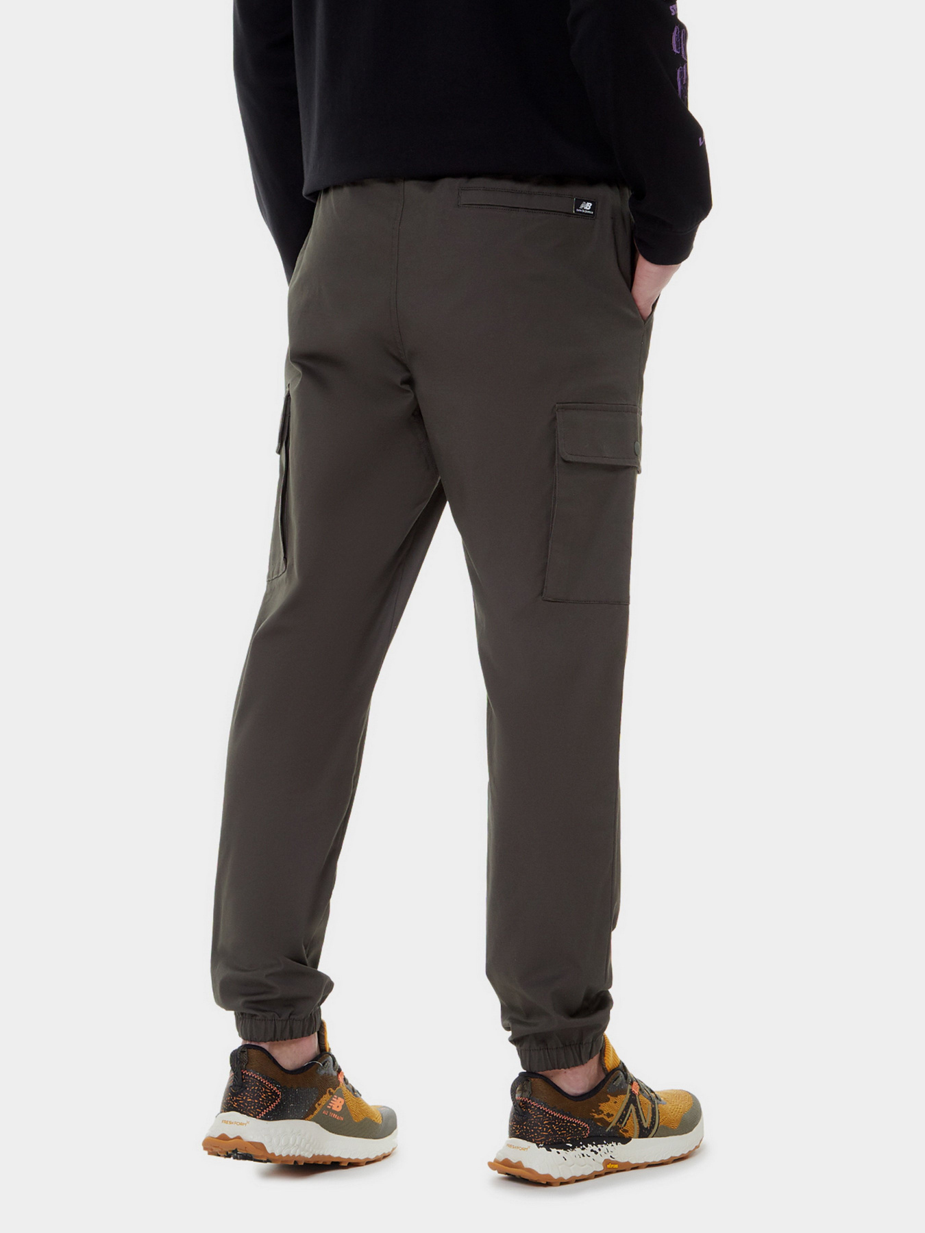 Штаны спортивные New Balance Athletics Woven модель MP13501COG Фото