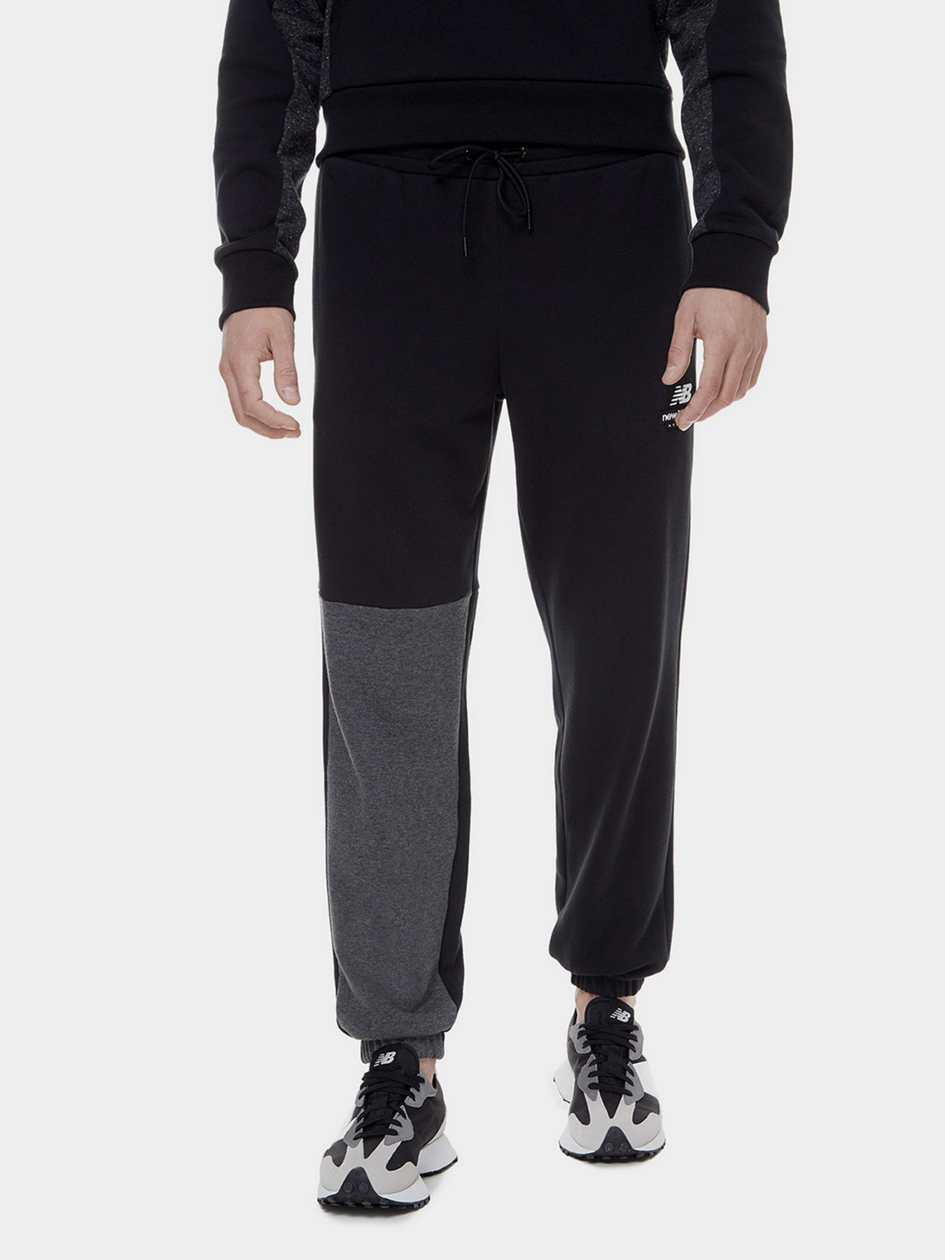 Штаны спортивные New Balance Athletics Renew Askew модель MP21550BK Фото