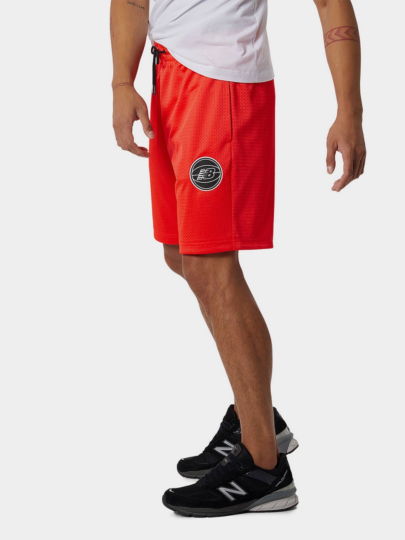 Повсякденні шорти New Balance Essential Bball модель MS13580ENR Фото