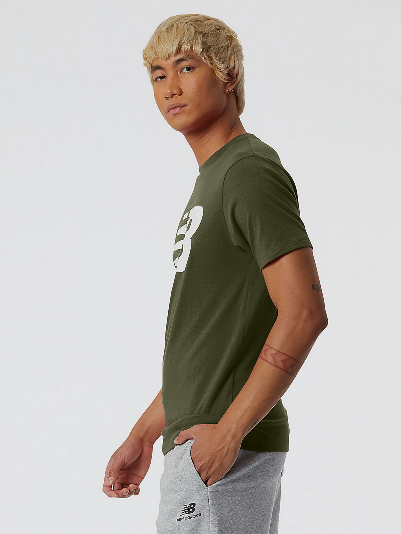 Футболка New Balance Classic модель MT03919ARG Фото