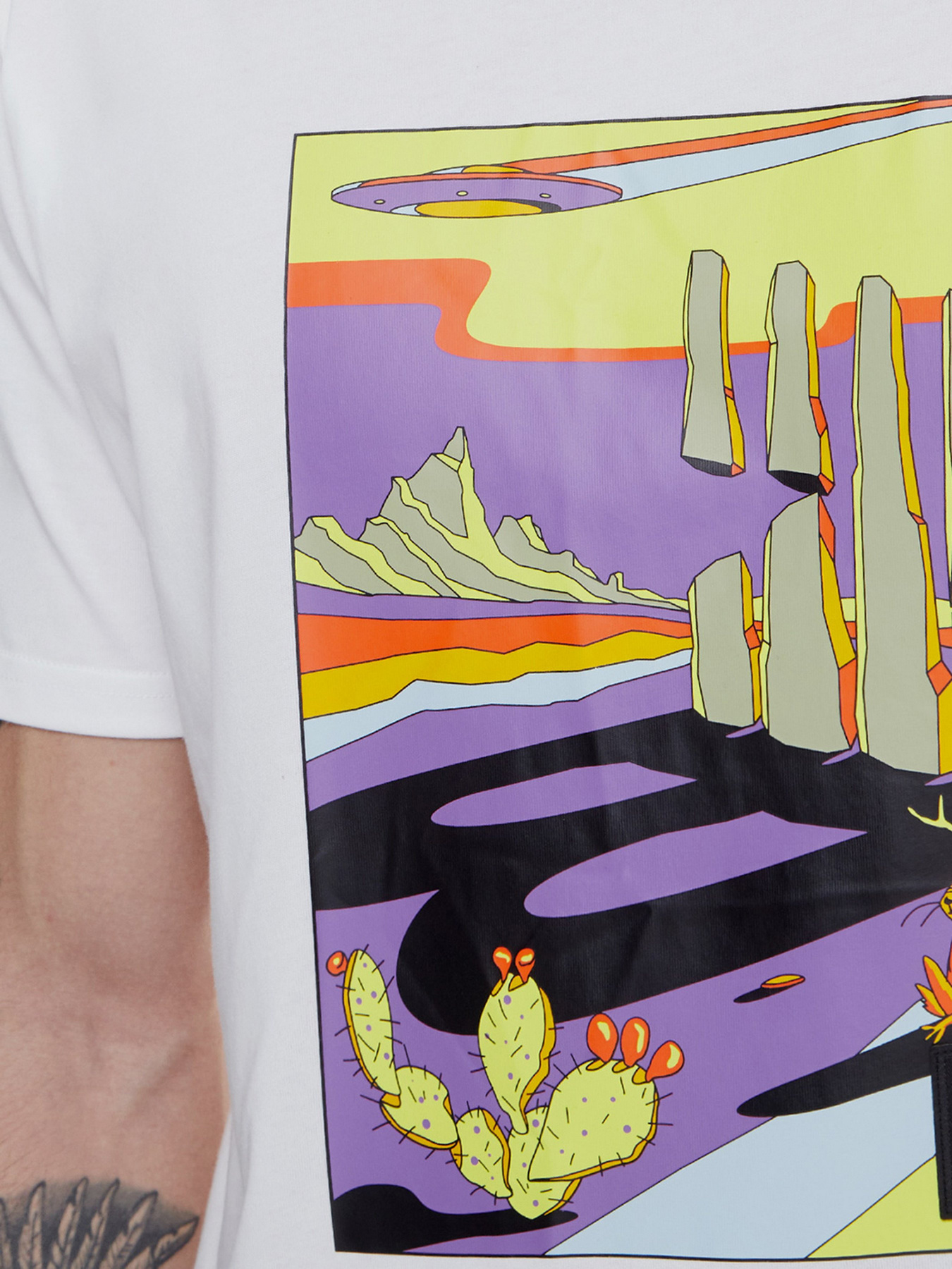 Футболки и поло New Balance All Terrain Graphic модель MT21509WT Фото