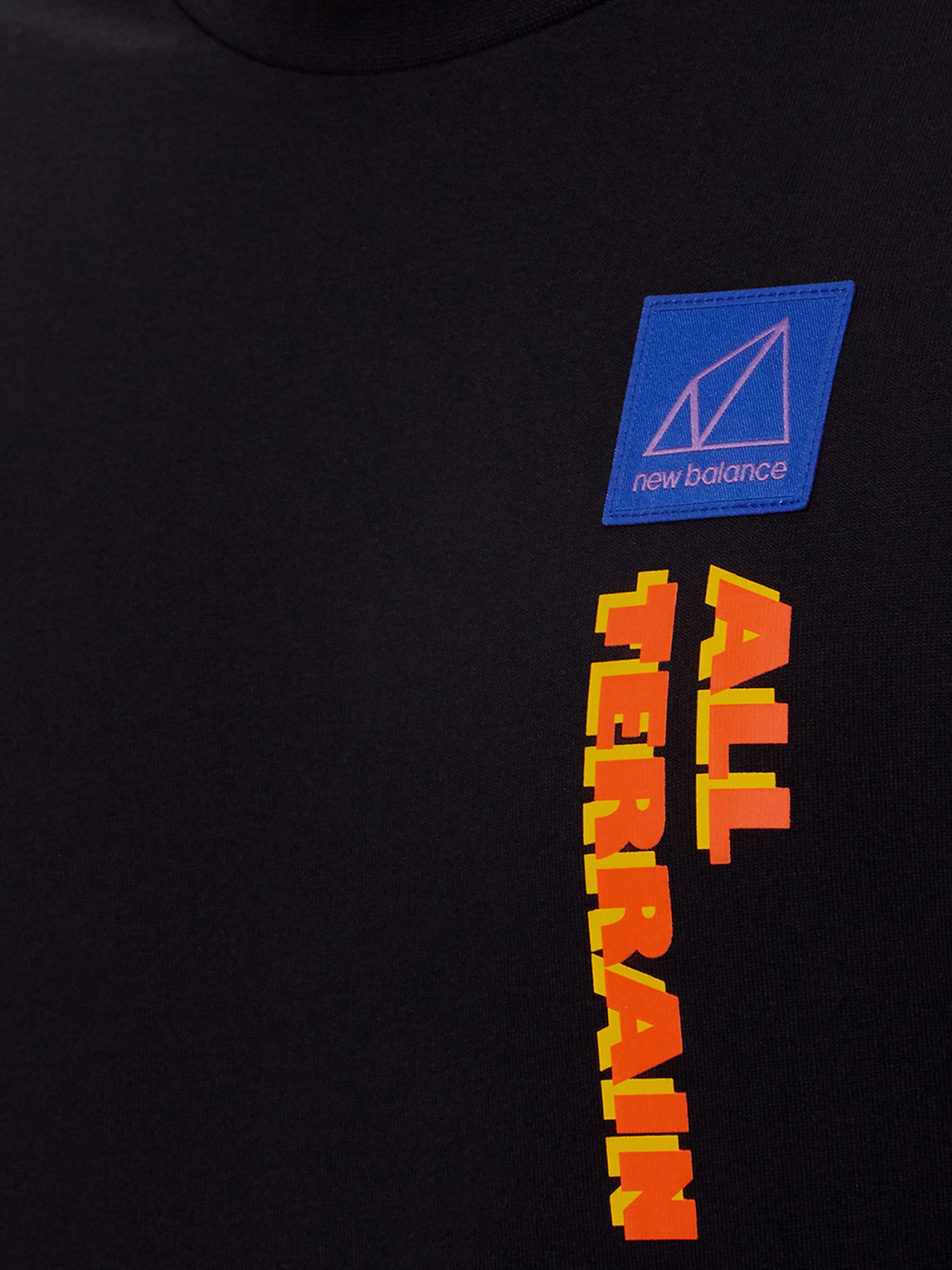 Лонгслів New Balance All Terrain модель MT21511BK Фото