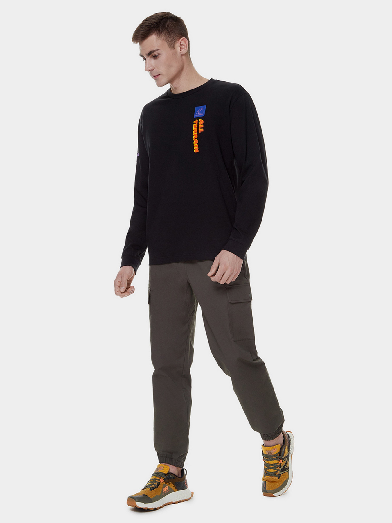 Лонгслів New Balance All Terrain модель MT21511BK Фото