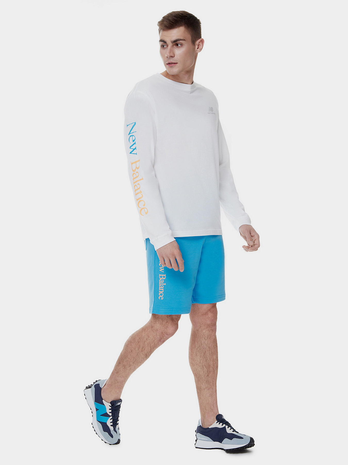 Лонгслив New Balance Ess Celebrate модель MT21514WT Фото