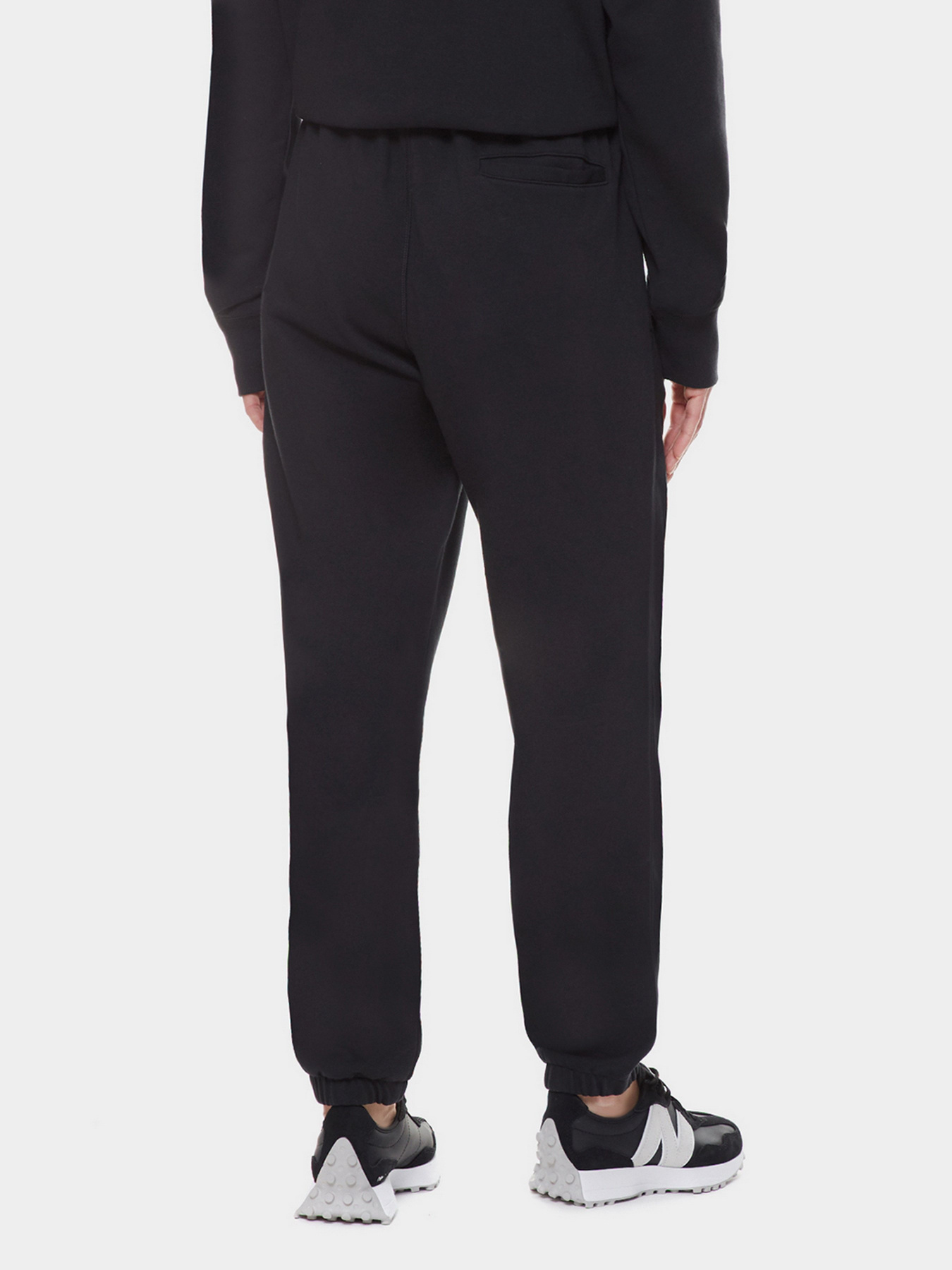 Штаны спортивные New Balance Essentials модель UP21500BK Фото