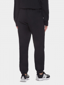 Штаны спортивные New Balance Essentials модель UP21500BK Фото