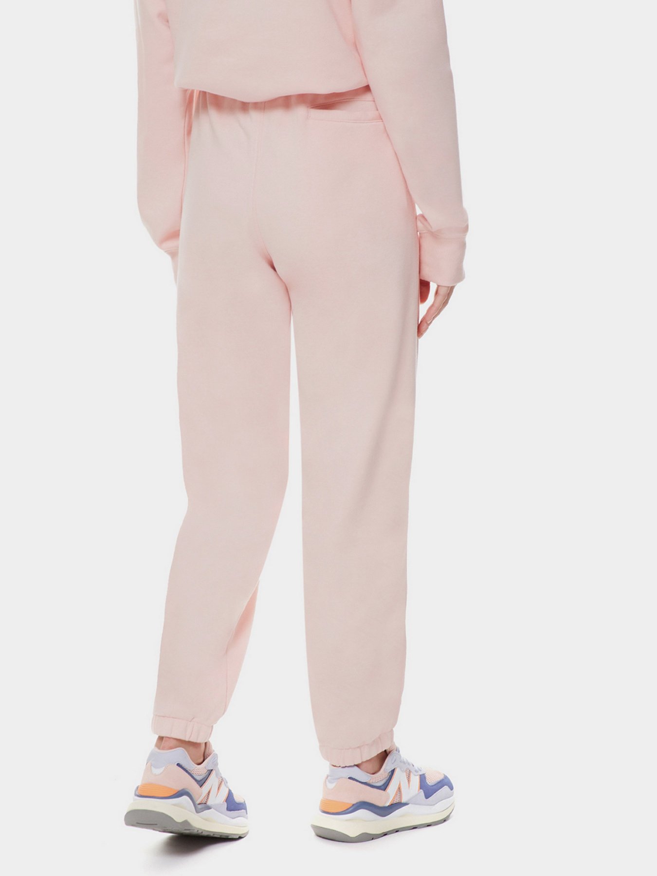 Штаны спортивные New Balance Essentials модель UP21500PIE Фото