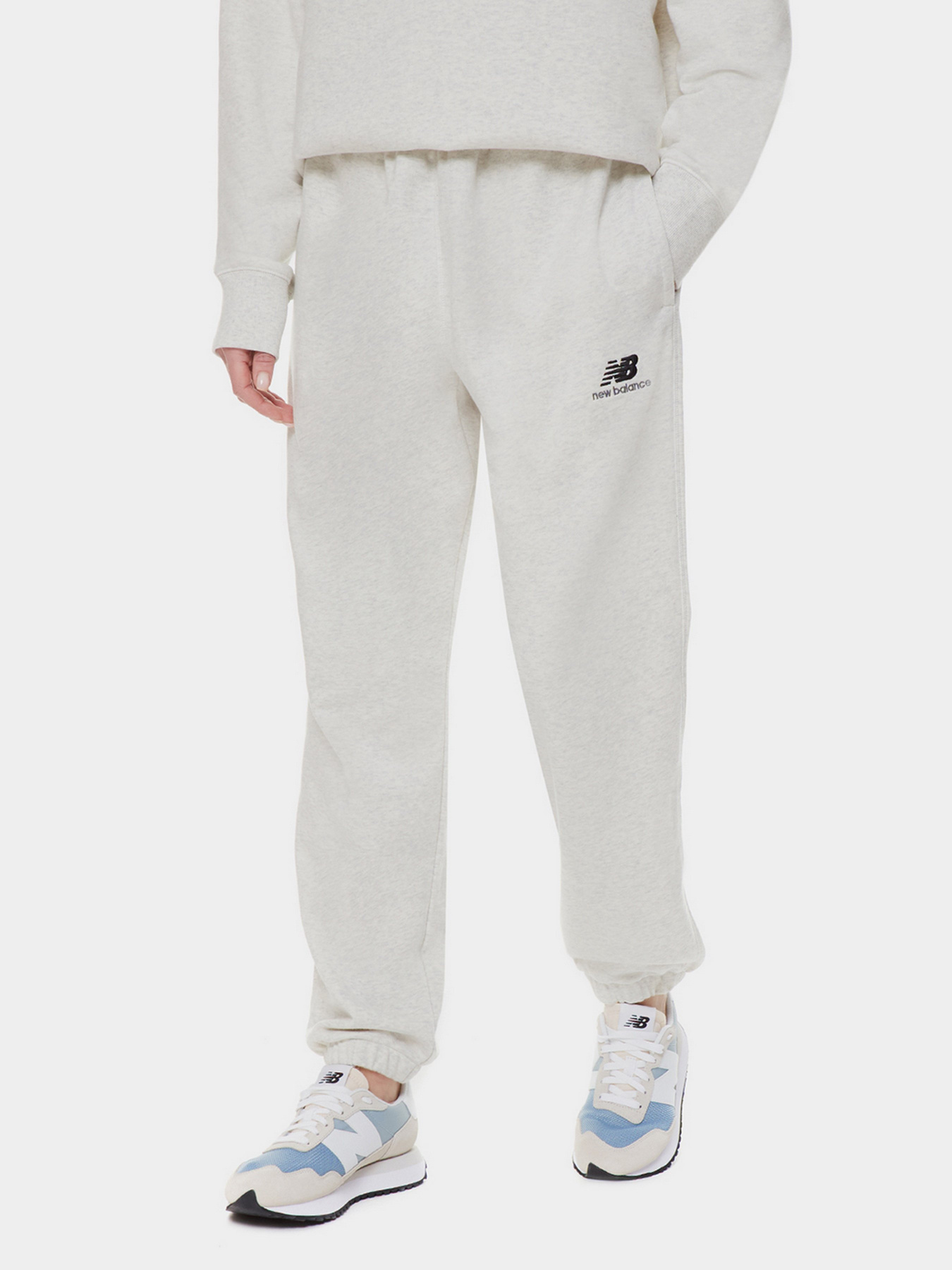 Штаны спортивные New Balance Essentials модель UP21500SAH Фото