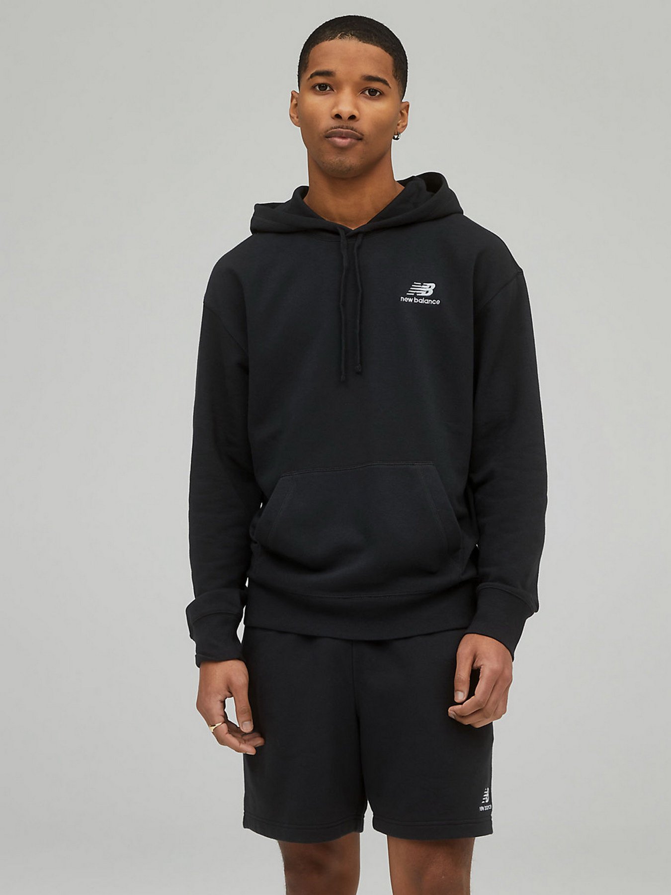 Худи New Balance Uni-ssentials French Terry модель UT21500BK Фото