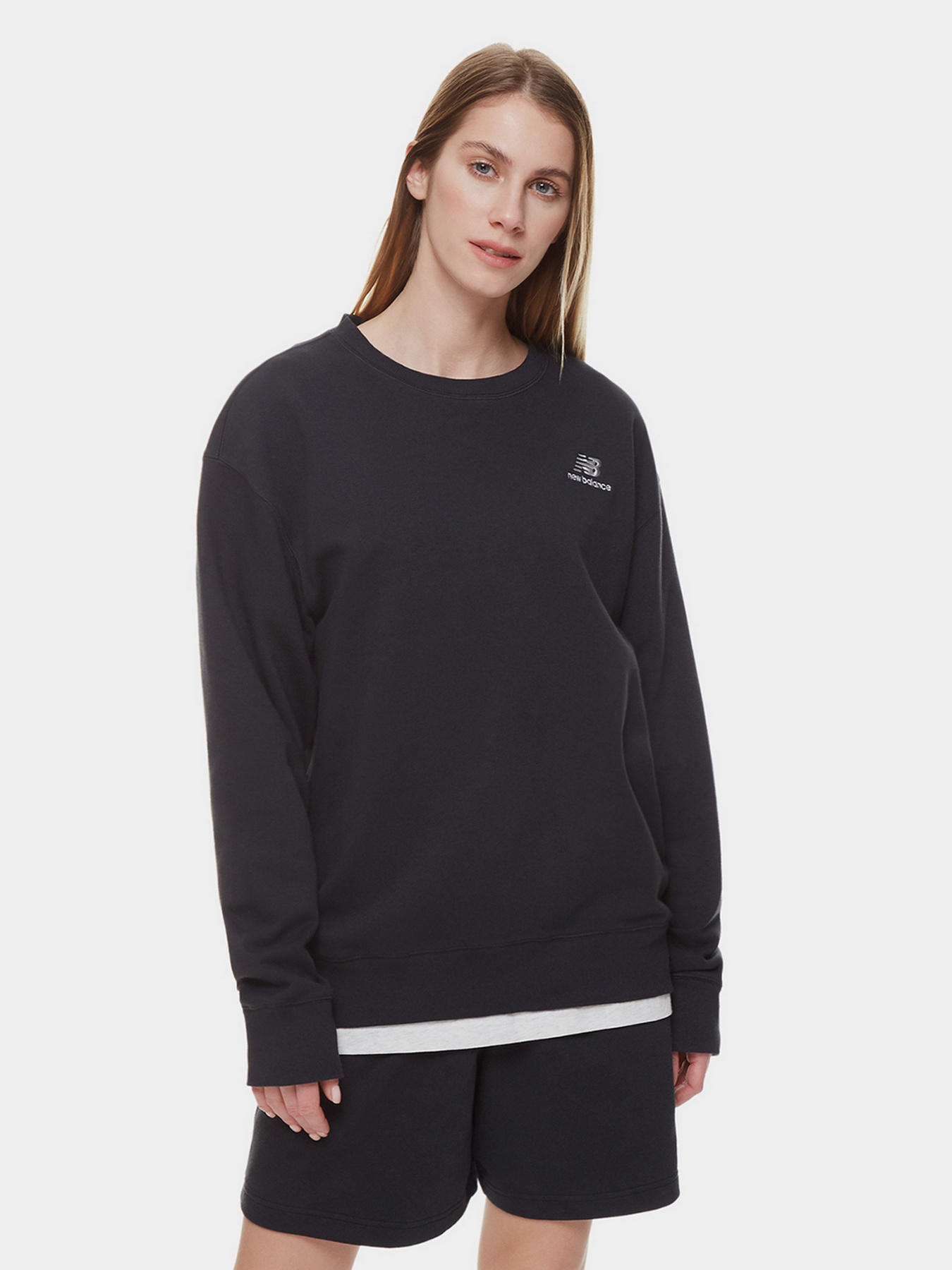 Світшот New Balance Essentials модель UT21501BK Світшот New Balance Essentials модель UT21501BK Фото