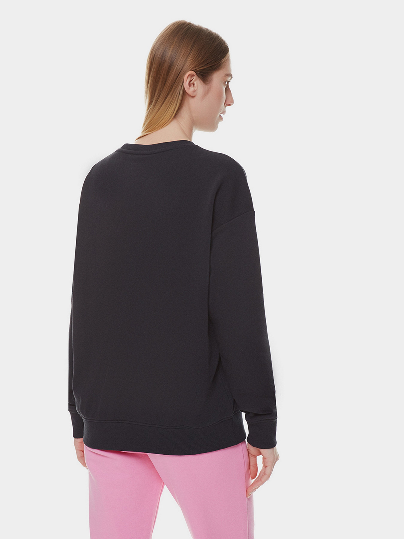 Світшот New Balance Essentials Celebrate модель WT21508BK Світшот New Balance Essentials Celebrate модель WT21508BK Фото