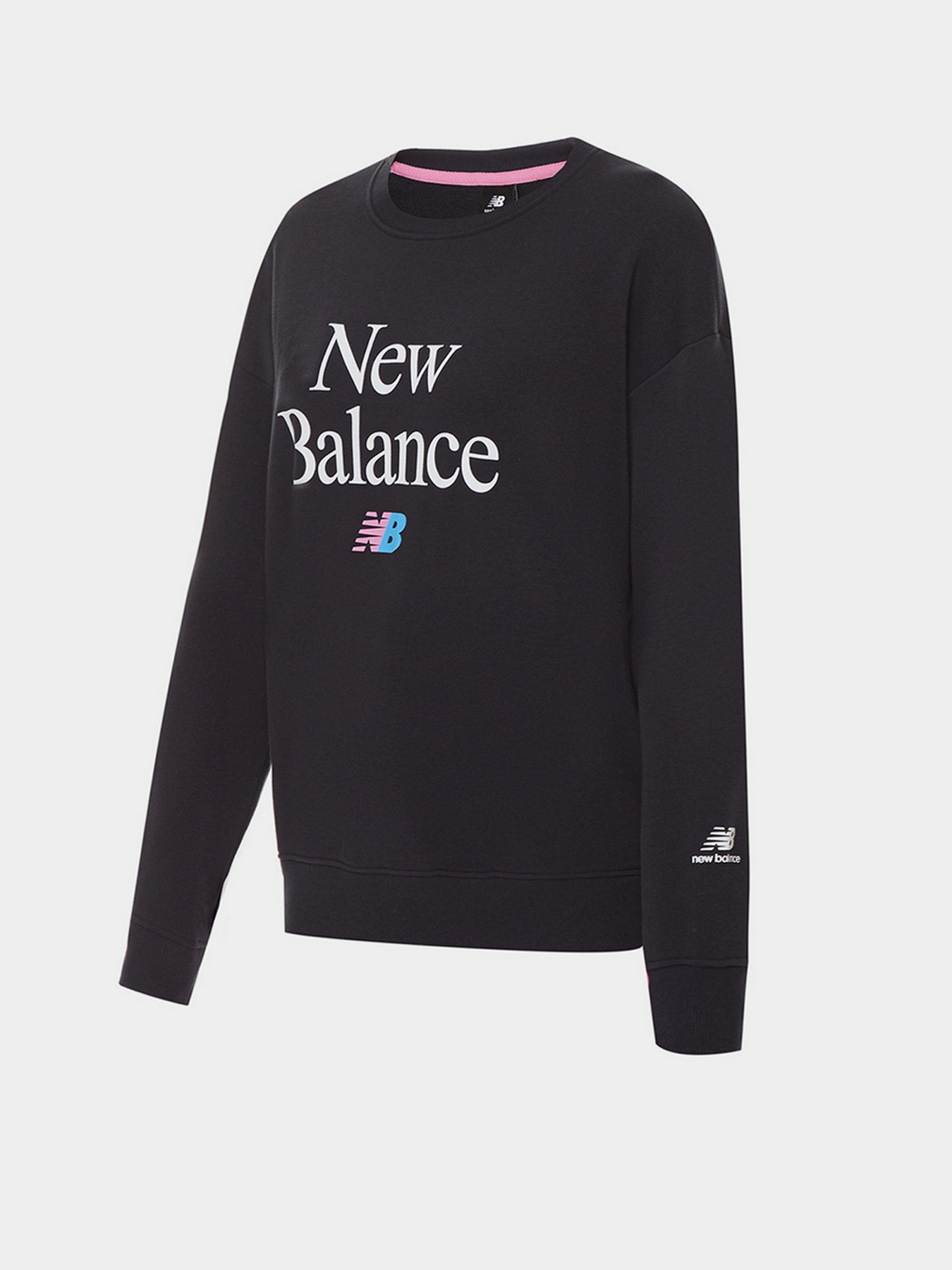 Світшот New Balance Essentials Celebrate модель WT21508BK Світшот New Balance Essentials Celebrate модель WT21508BK Фото