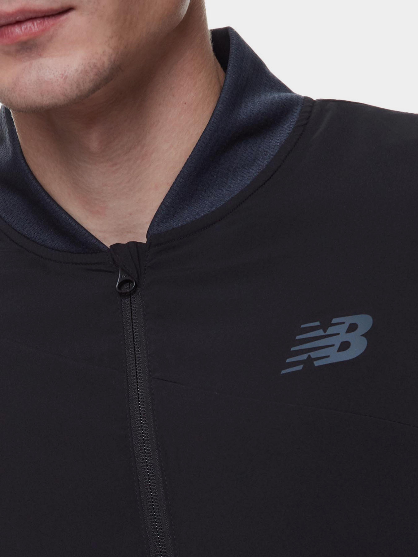 Бомбер New Balance Tenacity Stretch Woven модель MJ21010BK Фото