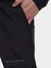 Штаны спортивные New Balance R.W.Tech Lightweight Woven модель MP21049BK Фото