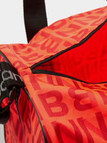 Сумка New Balance Opp Core модель LAB13102ERE Фото