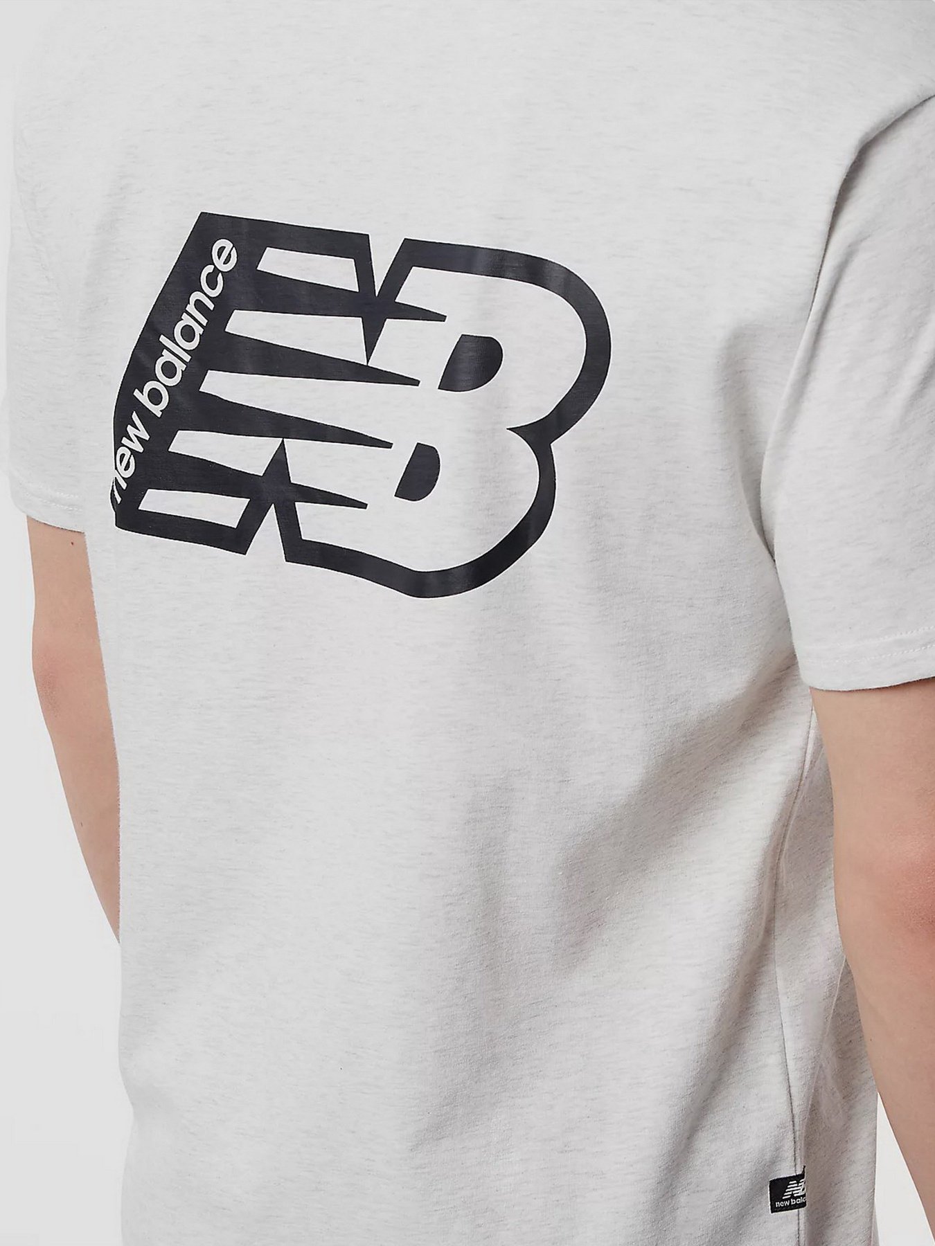 Футболка New Balance Essentials Graphic модель MT23514SAH Фото