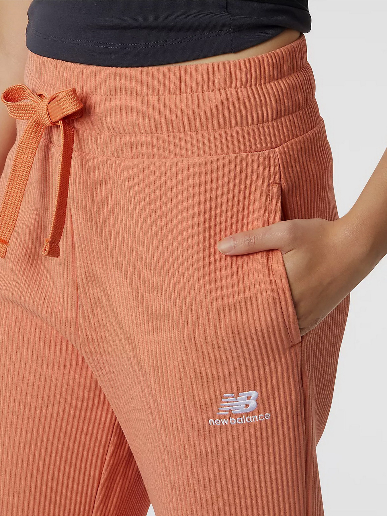 Брюки повседневные New Balance Athletics Track модель WP23502CDA Фото