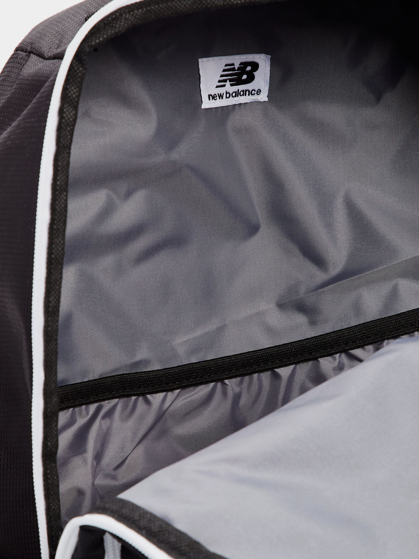 Рюкзак New Balance Opp Core модель LAB31003BK Фото