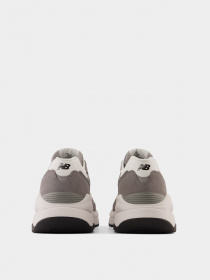 Кросівки повсякденні New Balance 574 модель M5740VPB Кросівки повсякденні New Balance 574 модель M5740VPB Фото